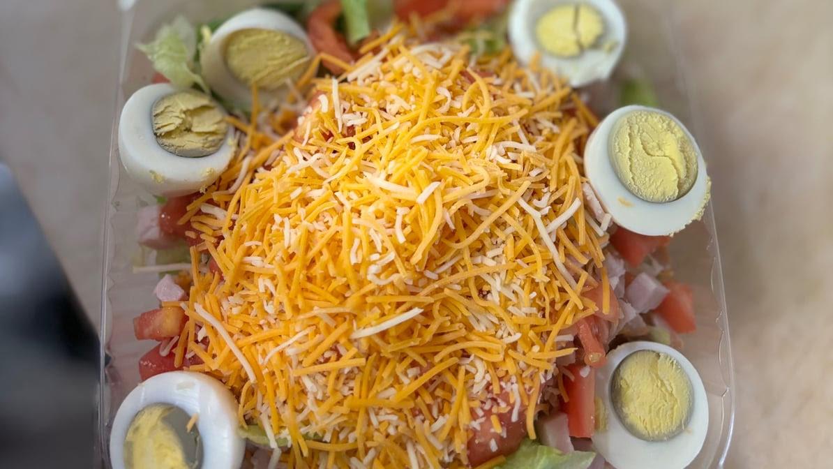 Royal Gourmet Deli & smoke shop Menu image 9
